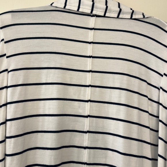 We the Free White and Navy Striped Collared Top Sz XS - Picture 7 of 8